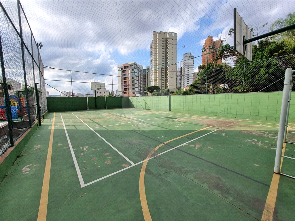 APARTAMENTO em SANTANA