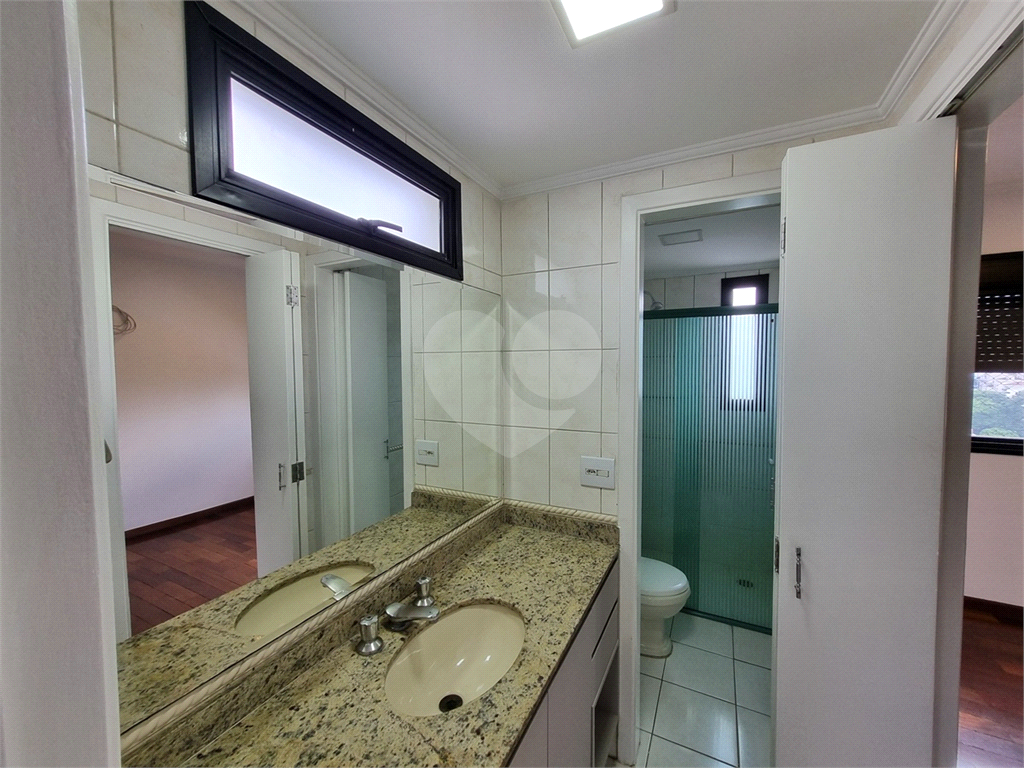 APARTAMENTO em SANTANA