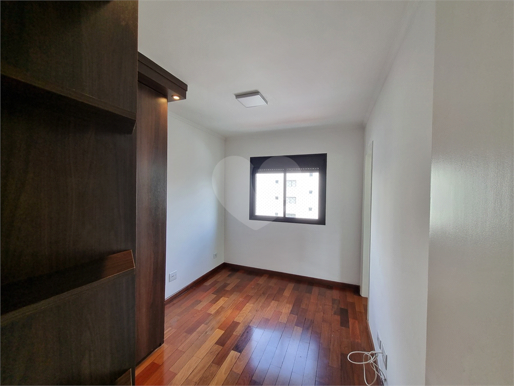 APARTAMENTO em SANTANA