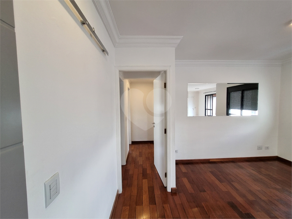 APARTAMENTO em SANTANA