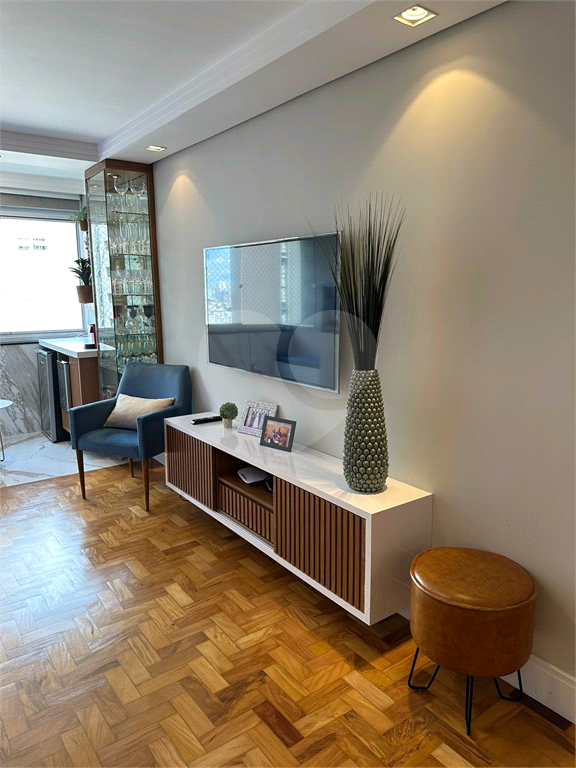 APARTAMENTO em SANTANA