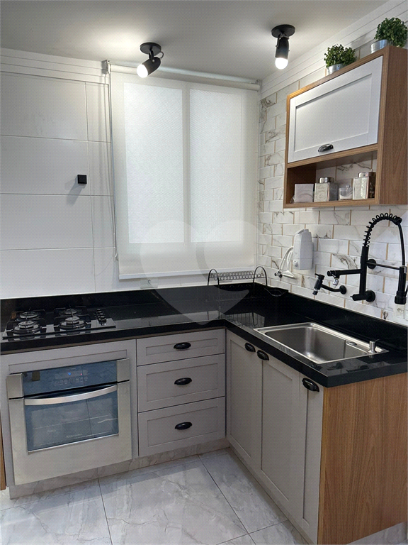 APARTAMENTO em SANTANA
