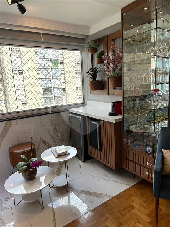 APARTAMENTO em SANTANA