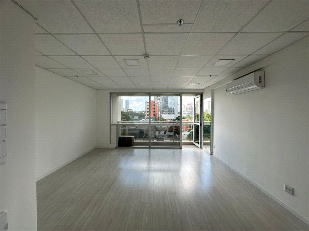 Sala Comercial a venda/locação  Granja Julieta 36 m²