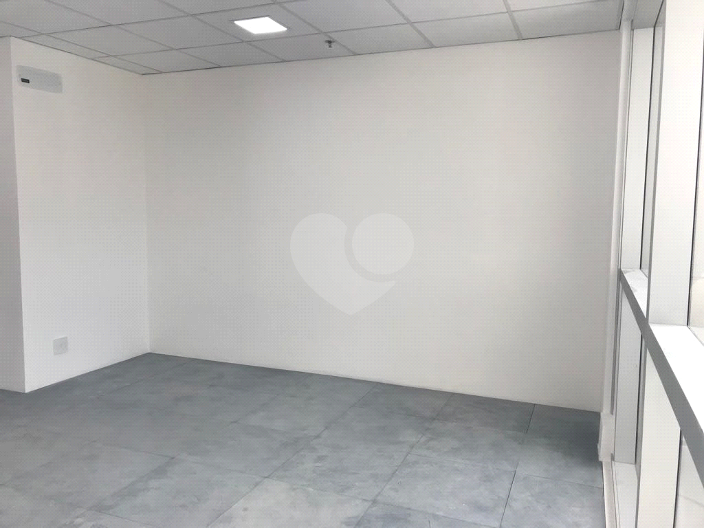 Sala Comercial a venda/locação  Granja Julieta 36 m²