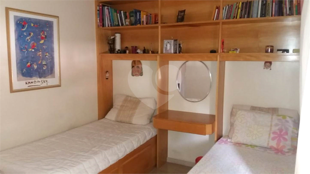 SOBRADO MARAVILHOSO A VENDA NO HORTO FLORESTAL - 3 DORMS (1 SUÍTE) E 2 VAGAS