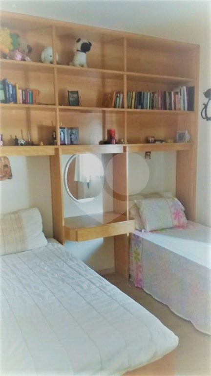 SOBRADO MARAVILHOSO A VENDA NO HORTO FLORESTAL - 3 DORMS (1 SUÍTE) E 2 VAGAS