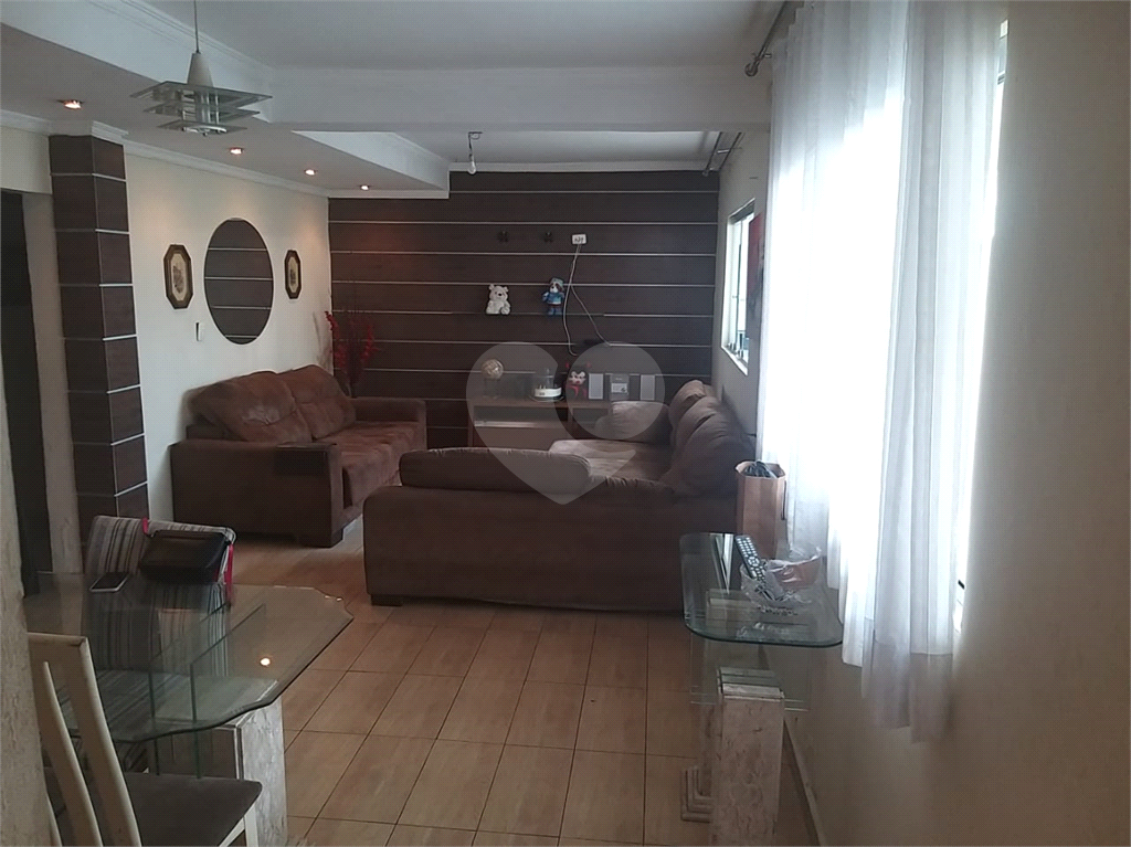 CASA PROXIMO AV. IMIRIM