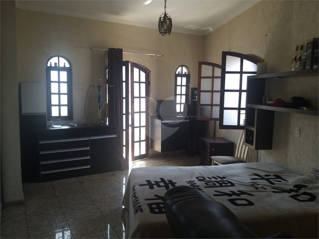 CASA PROXIMO AV. IMIRIM