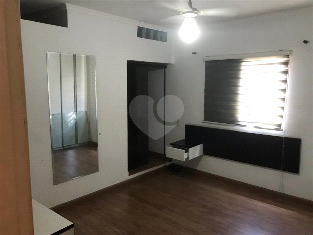 CASA PROXIMO AV. IMIRIM
