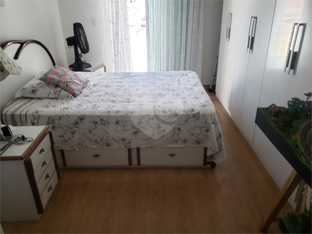 Sobrado Semi Novo na Parada Inglesa