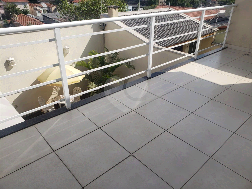 Sobrado Semi Novo na Parada Inglesa