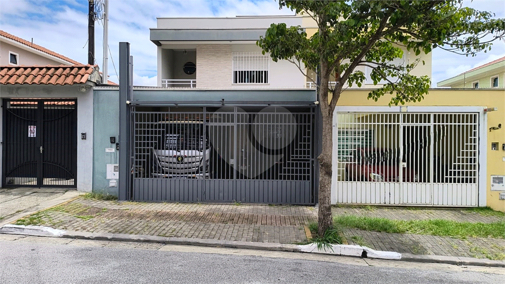 Sobrado Semi Novo na Parada Inglesa