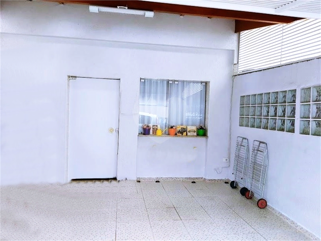 Sobrado em Santana com 2 dormitórios e a 550 metros do Metrô