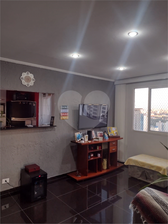 Apartamento à venda com 2 quartos, 70m² - Foto 17