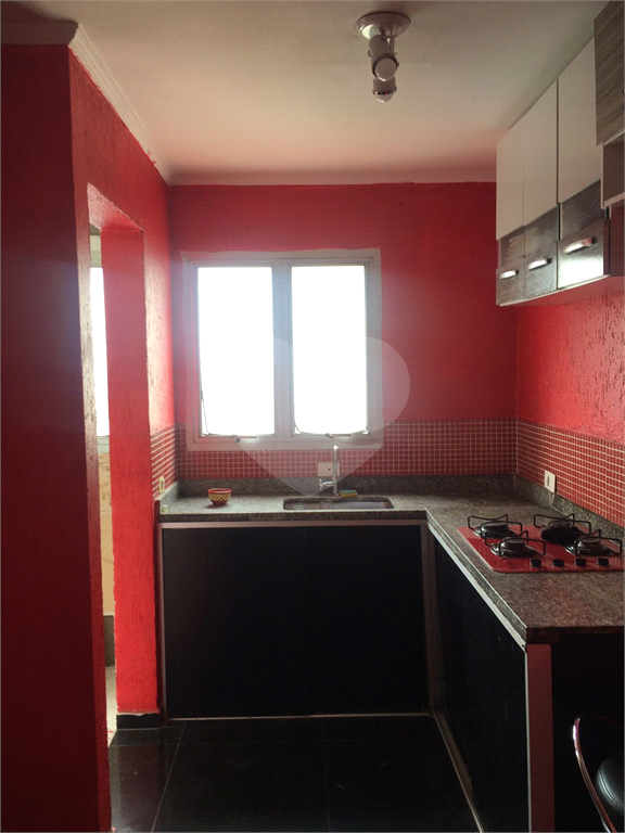 Apartamento à venda com 2 quartos, 70m² - Foto 12