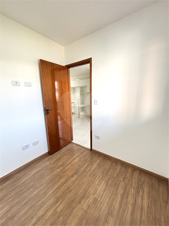 Apartamento na Parada Inglesa com 2 dormitórios