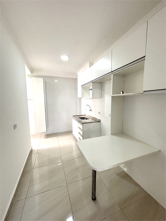 Apartamento na Parada Inglesa com 2 dormitórios