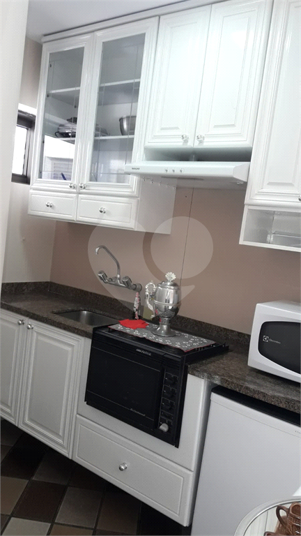 APARTAMENTO em BELA VISTA
