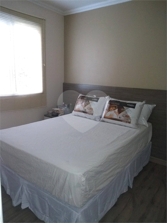 Apartamento no Residencial Bosque Clube Cotia. 