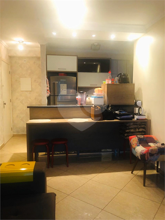 Apartamento no Residencial Bosque Clube Cotia. 