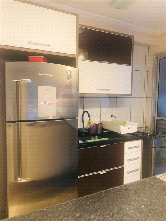 Apartamento no Residencial Bosque Clube Cotia. 
