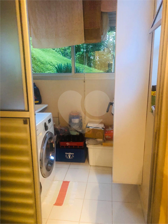 Apartamento no Residencial Bosque Clube Cotia. 