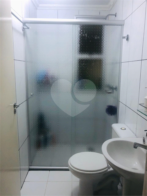Apartamento no Residencial Bosque Clube Cotia. 