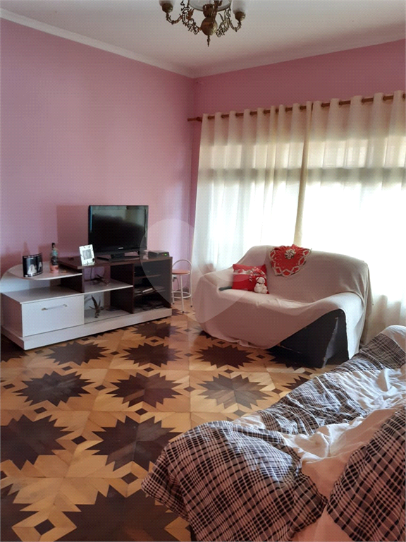 CASA em VILA NOVA CACHOEIRINHA