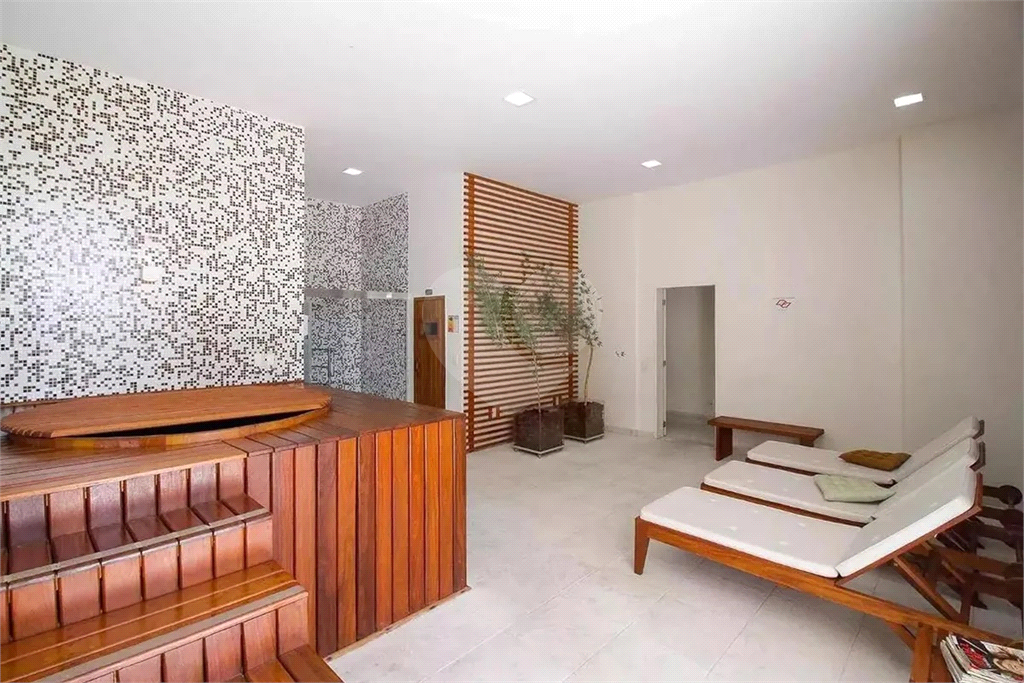 Apartamento com 148m2 Com 3 suítes, 3 vagas , Condominio Clube. 