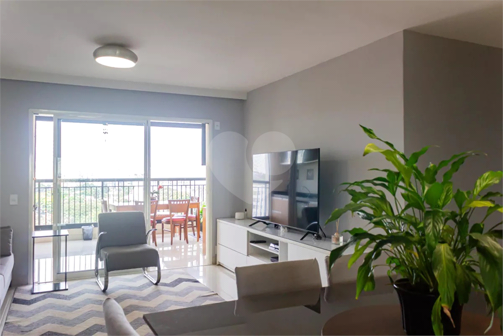 Apartamento com 148m2 Com 3 suítes, 3 vagas , Condominio Clube. 