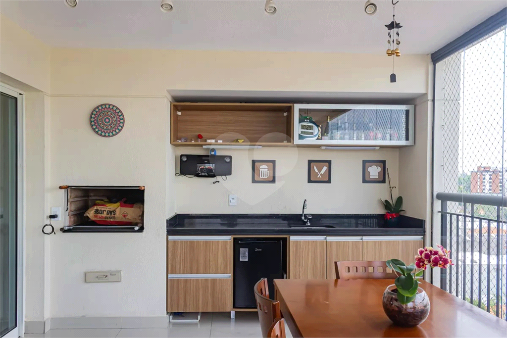 Apartamento com 148m2 Com 3 suítes, 3 vagas , Condominio Clube. 