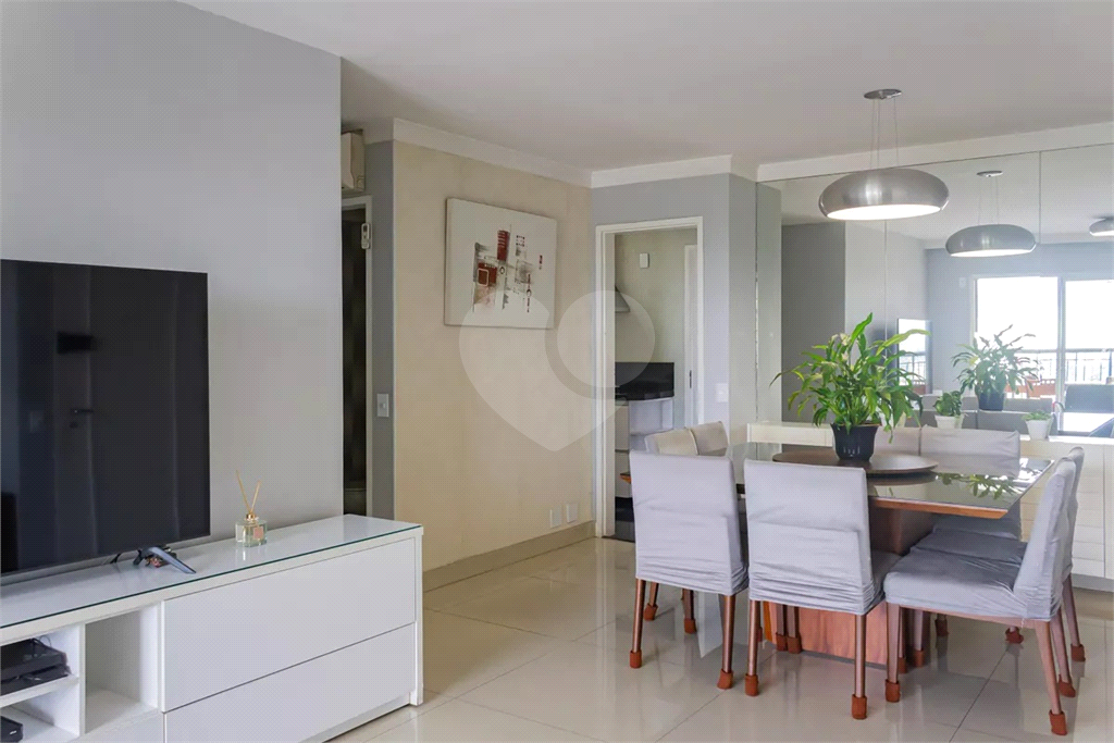 Apartamento com 148m2 Com 3 suítes, 3 vagas , Condominio Clube. 