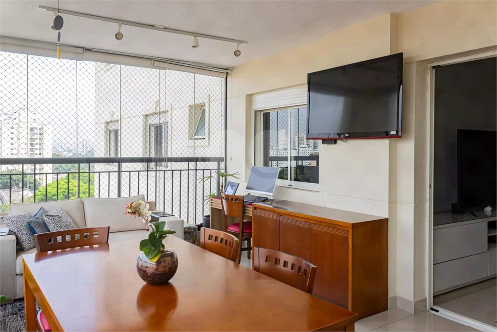 Apartamento com 148m2 Com 3 suítes, 3 vagas , Condominio Clube. 