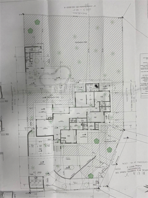 terreno com localização privilegiada, pronto para construir!!