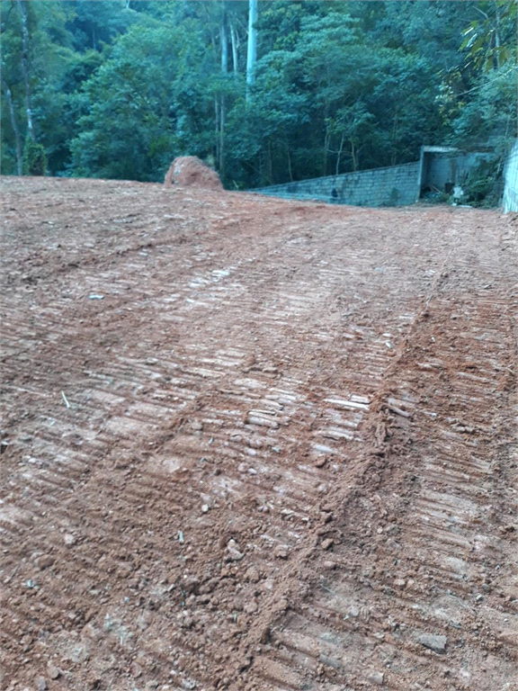 terreno com localização privilegiada, pronto para construir!!