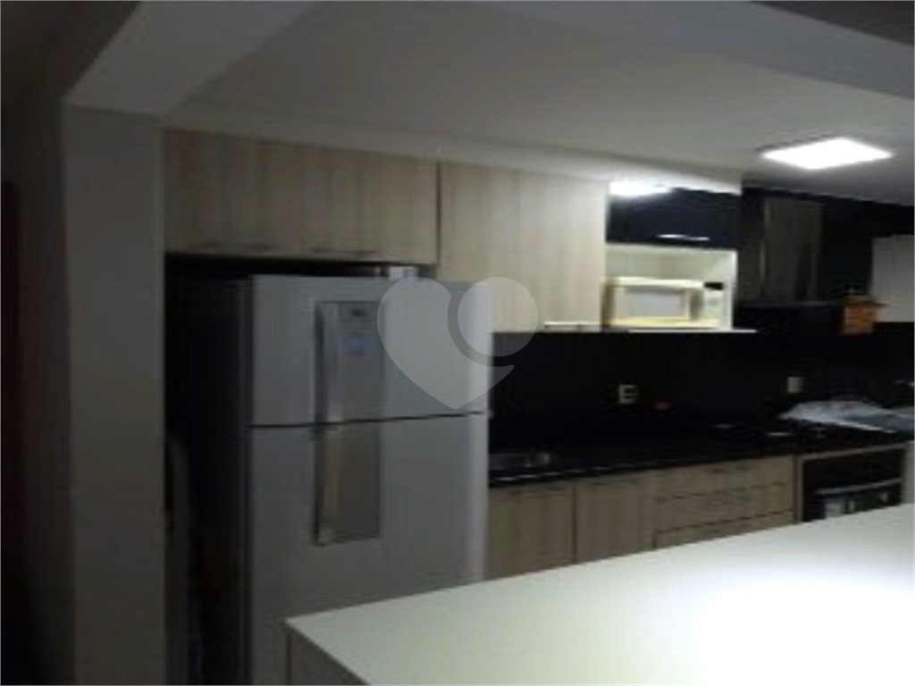 APARTAMENTO em ITAQUERA