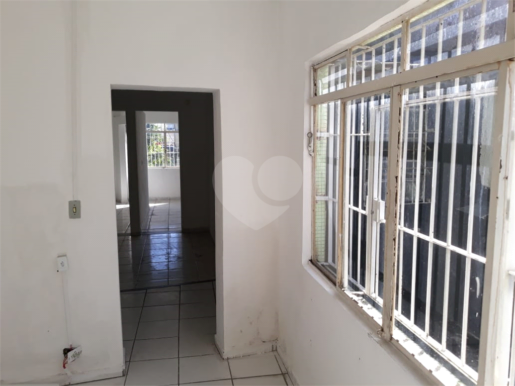 Galpão/Prédio de 2 andares na Região de Artur Alvim bairro parque Paineira