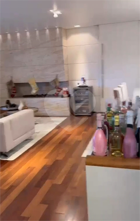 Venda Ed. EREDITA Alphaville 202 m² 3 suítes