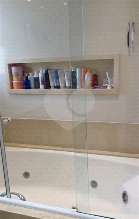 Venda Ed. EREDITA Alphaville 202 m² 3 suítes