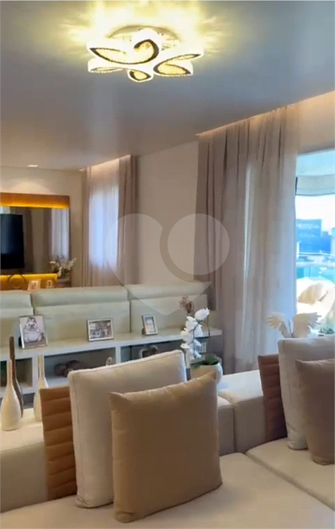 Venda Ed. EREDITA Alphaville 202 m² 3 suítes