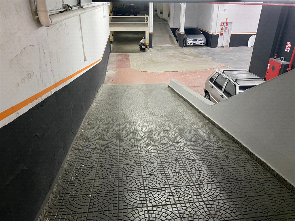 SALÃO COMERCIAL CONSOLAÇÃO -1.340m²