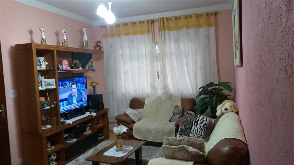 SOBRADO A VENDA NO JARDIM TREMEMBÉ - 2 DORMÍTORIOS E 2 VAGAS DE GARAGEM