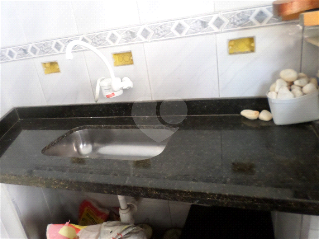 Sobrado a venda em Guarulhos 3 quartos
