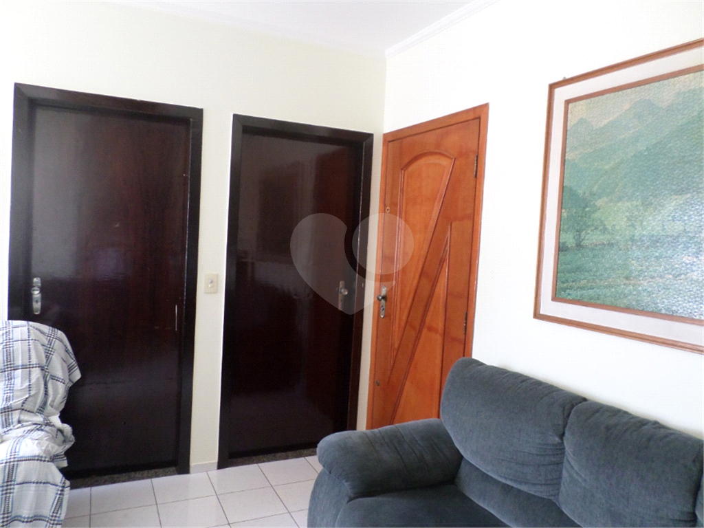 Sobrado a venda em Guarulhos 3 quartos