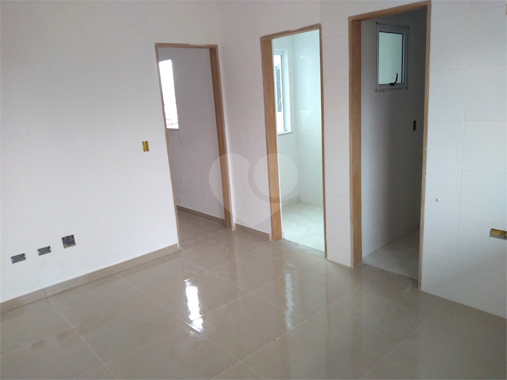 Apartamento em Condomínio Fechado 01 dormitório e 01 vaga - Tucuruvi