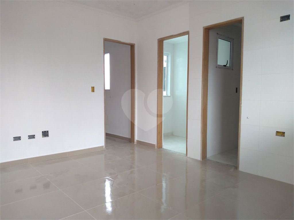 Apartamento Condomínio Fechado 01 dormitório e 01 vaga - Tucuruvi