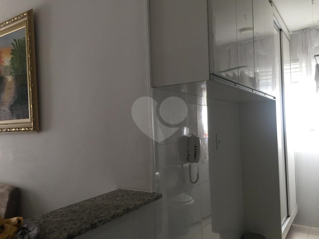 APARTAMENTO em TATUAPÉ