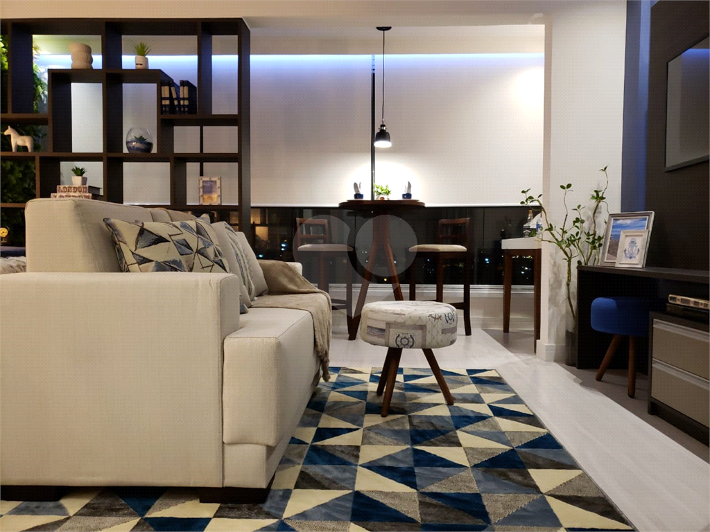 APARTAMENTO em VILA GUILHERME