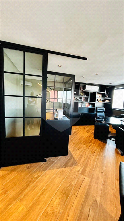 COBERTURA em PINHEIROS